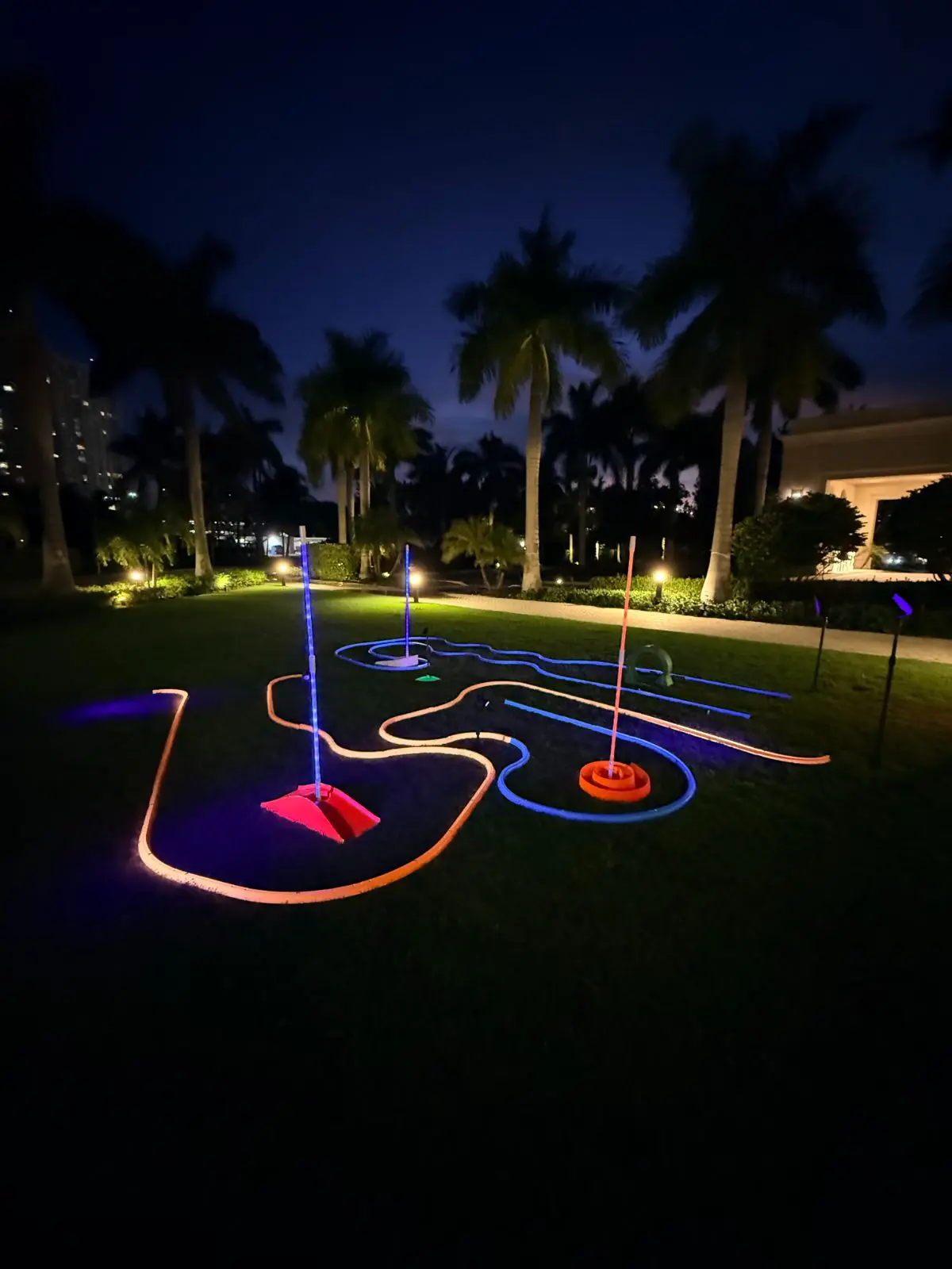 Glow Golf rental