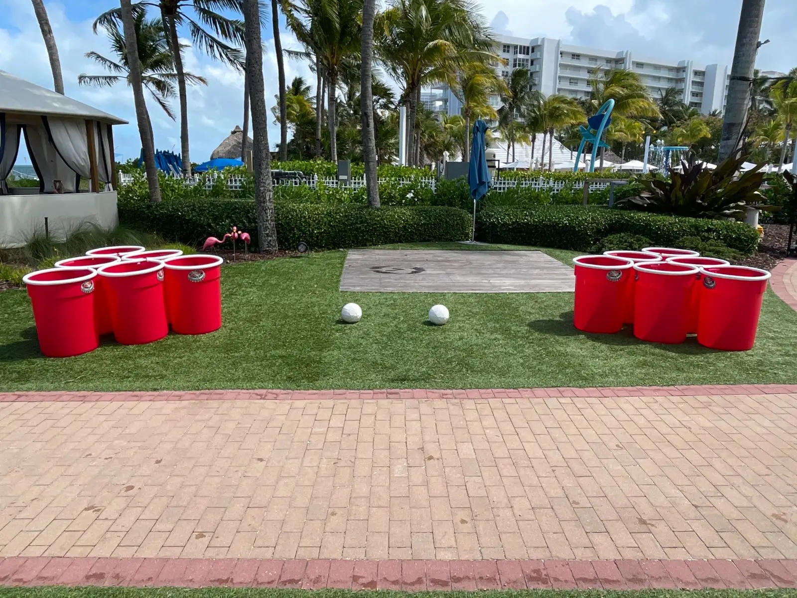Mega Beer Pong rental